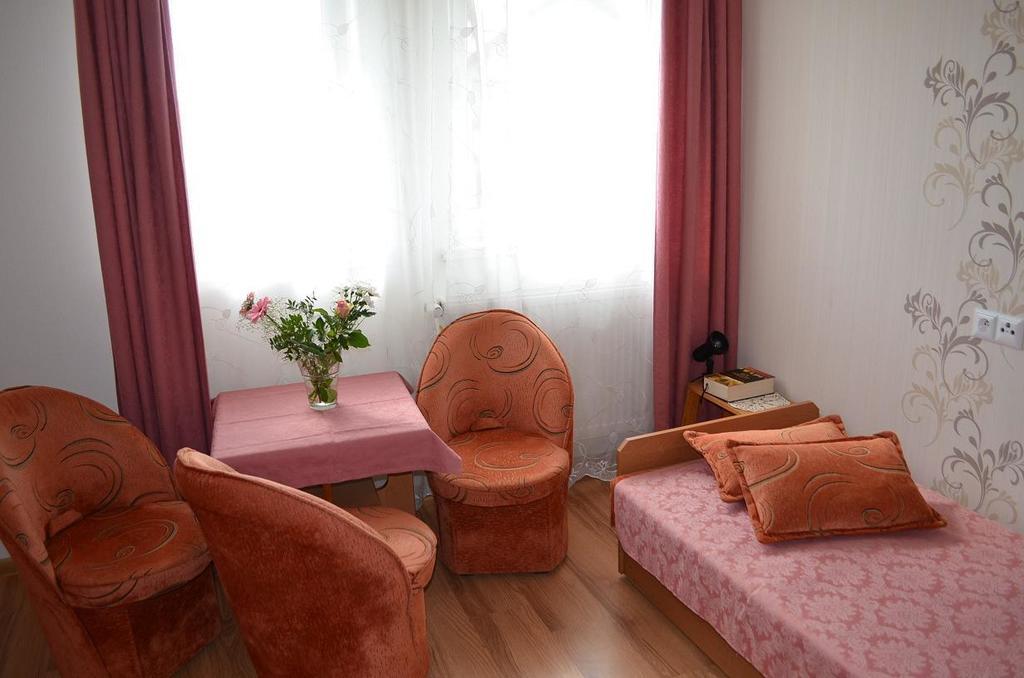 Dom Goscinny "Berberys" レバル 部屋 写真